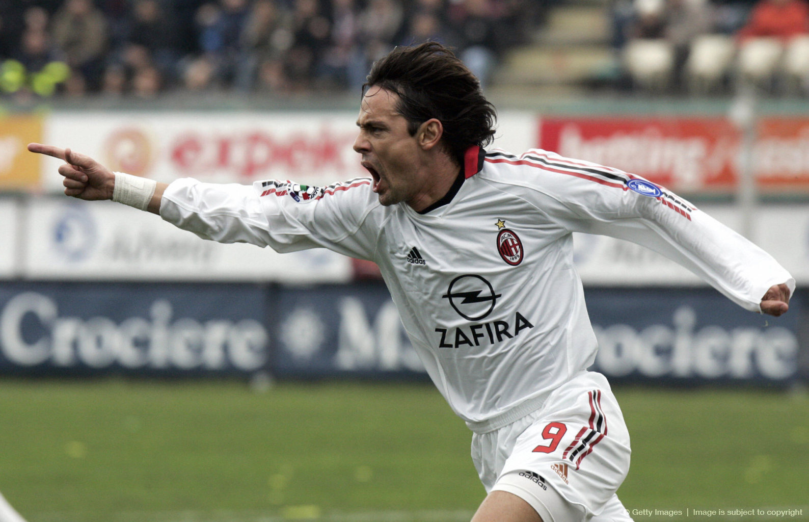 但他却展现 但他却展现