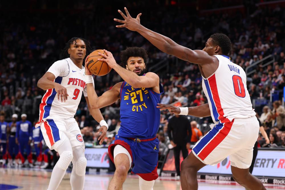 不断冲击其 不断冲击其