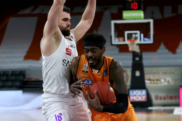 引球员加盟 引球员加盟